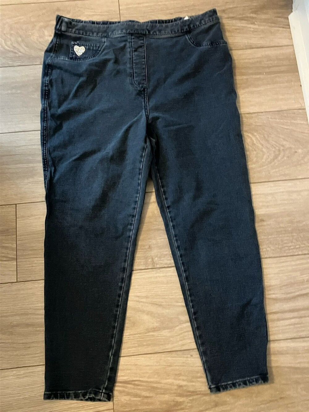 Dream Jeannes Denim Pants by Quaker Factory size Large  elastic waist 25" inseam
